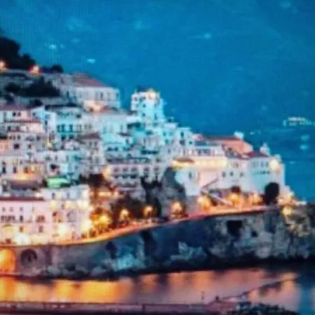 E Mare בית נופש *